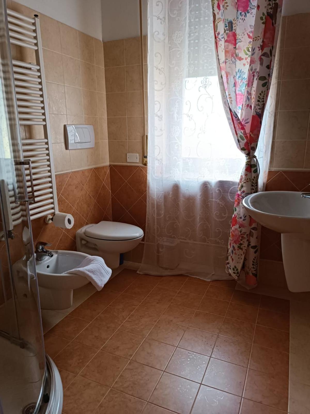 Appartamento Nataly SantʼAmbrogio di Valpolicella Esterno foto